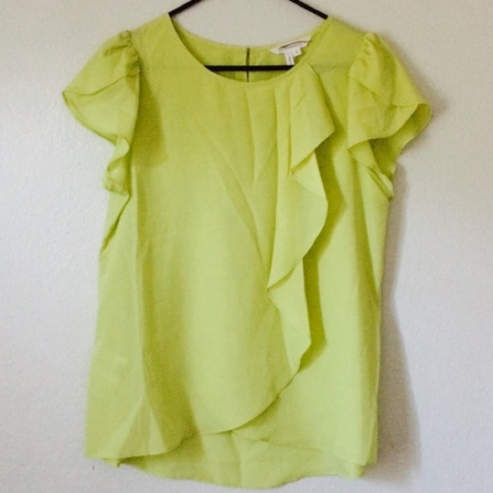 Neon pale yellow top